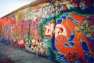 GERMANY.berliin wall 1990                      